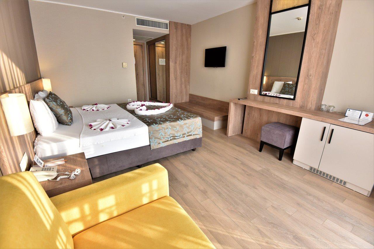 Lucida Beach Hotel Çamyuva Exterior foto